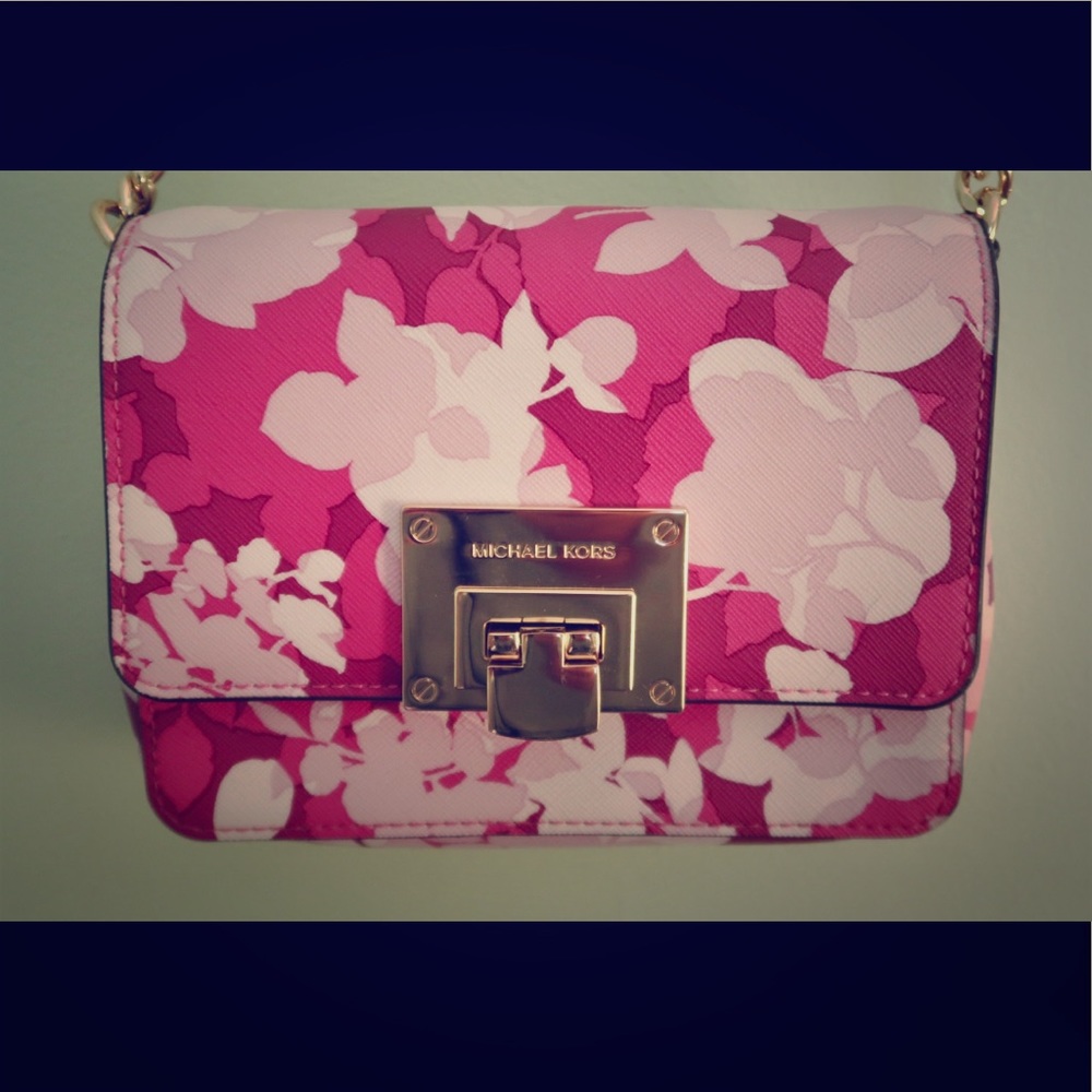 Michael Kors Tina Crossbody Clutch